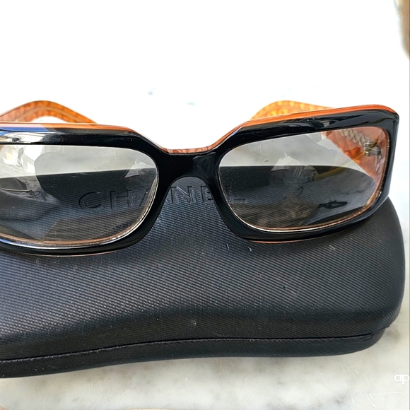 Chanel Sunglasses - Picture 8 of 9